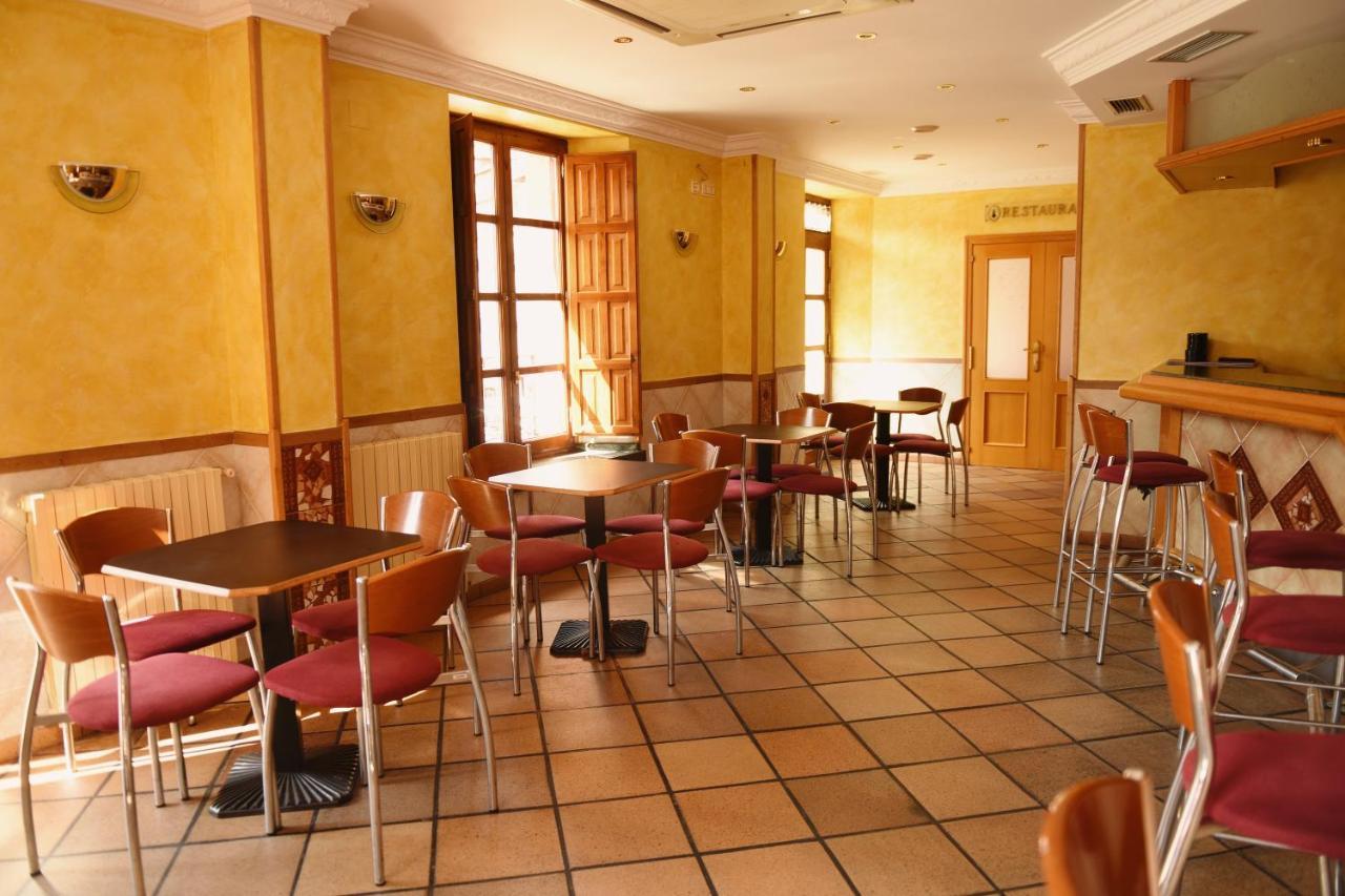 Hostal San Martin Molinos de Duero Exterior photo